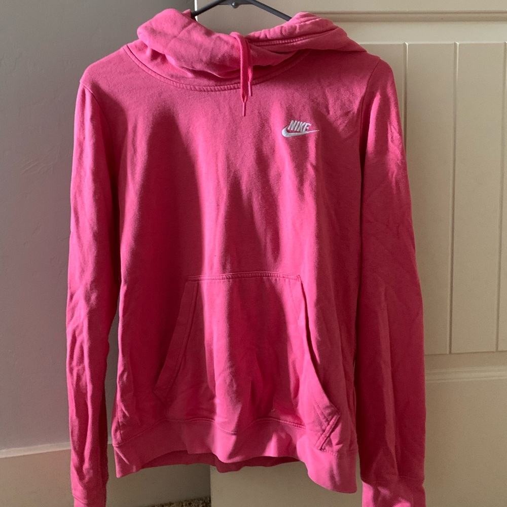 pink nike hoodie!